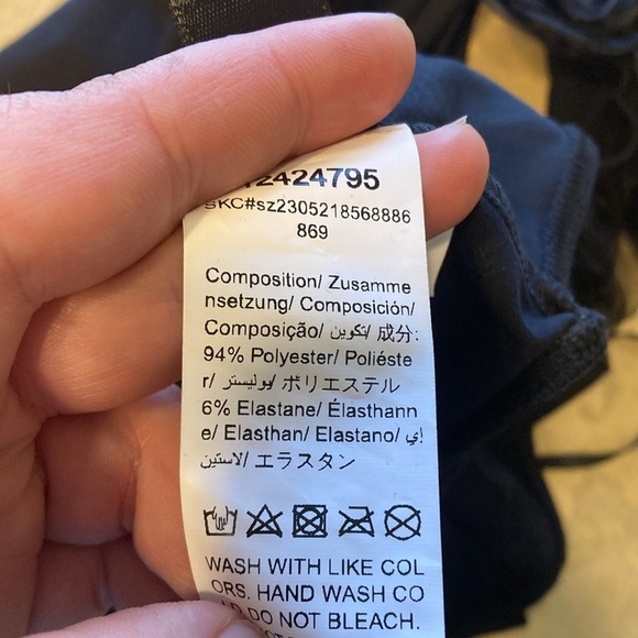 SHEIN Privé 1pc Stereo Flower Halter Neck Backless Bodysuit size L new - Picture 14 of 16